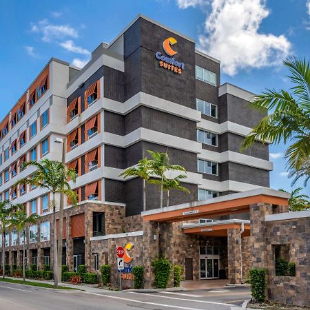 Comfort Suites Fort Lauderdale Airport & Cruise Port Дейния Бийч Екстериор снимка