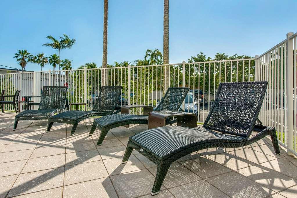 Comfort Suites Fort Lauderdale Airport & Cruise Port Дейния Бийч Съоръжения снимка