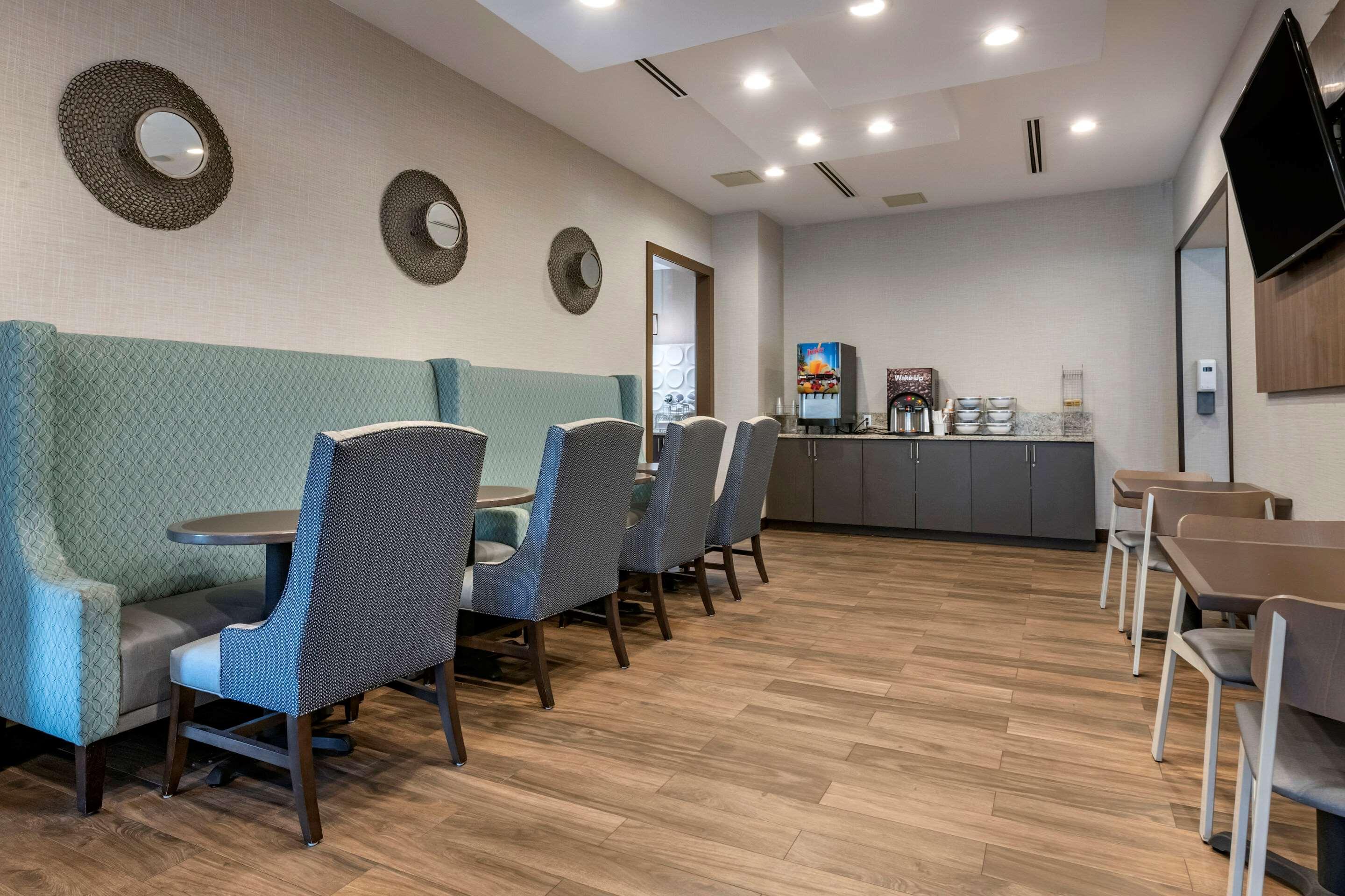Comfort Suites Fort Lauderdale Airport & Cruise Port Дейния Бийч Екстериор снимка