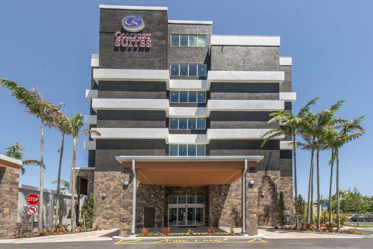 Comfort Suites Fort Lauderdale Airport & Cruise Port Дейния Бийч Екстериор снимка
